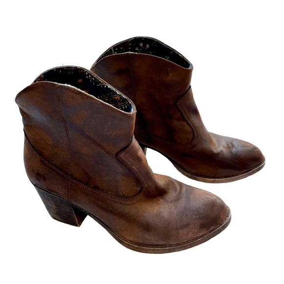 Rocket Dog Brown Faux Leather Pull On Heeled Booties - Picture 3 of 9